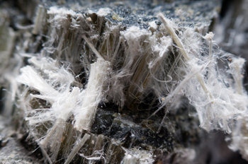 Storia dell'amianto, tipologie di aternit e utilizzi dell'asbesto